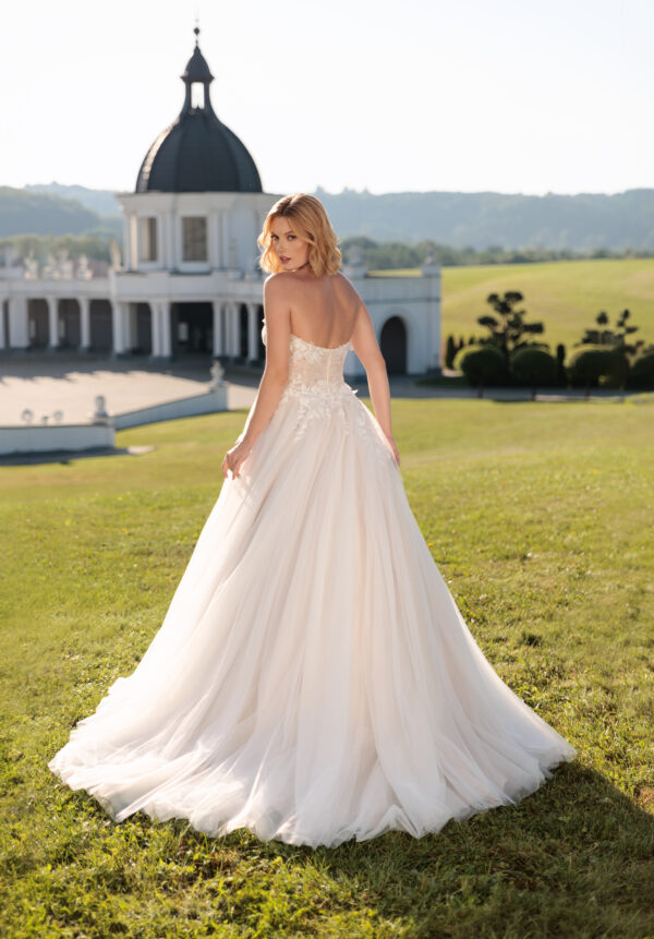 miroir-mariee-location-achat-perpignan-66-pyrénées-orientales-robe-femme